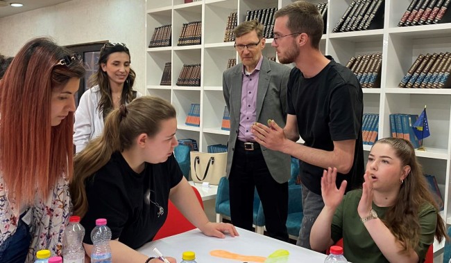 Medica-Gjakova-supported-by-the-German-Government-through-GIZ-Kosovo-has-organized-the-training-session-for-Social-Enterprises-with-young-people-from-across-Kosovo-3